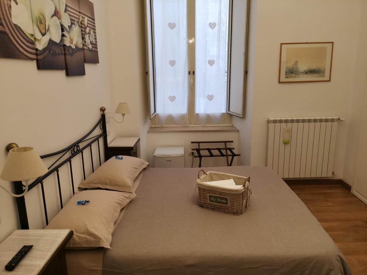 Bed and Breakfast Napoli Pietrasanta Lt Zewnętrze zdjęcie