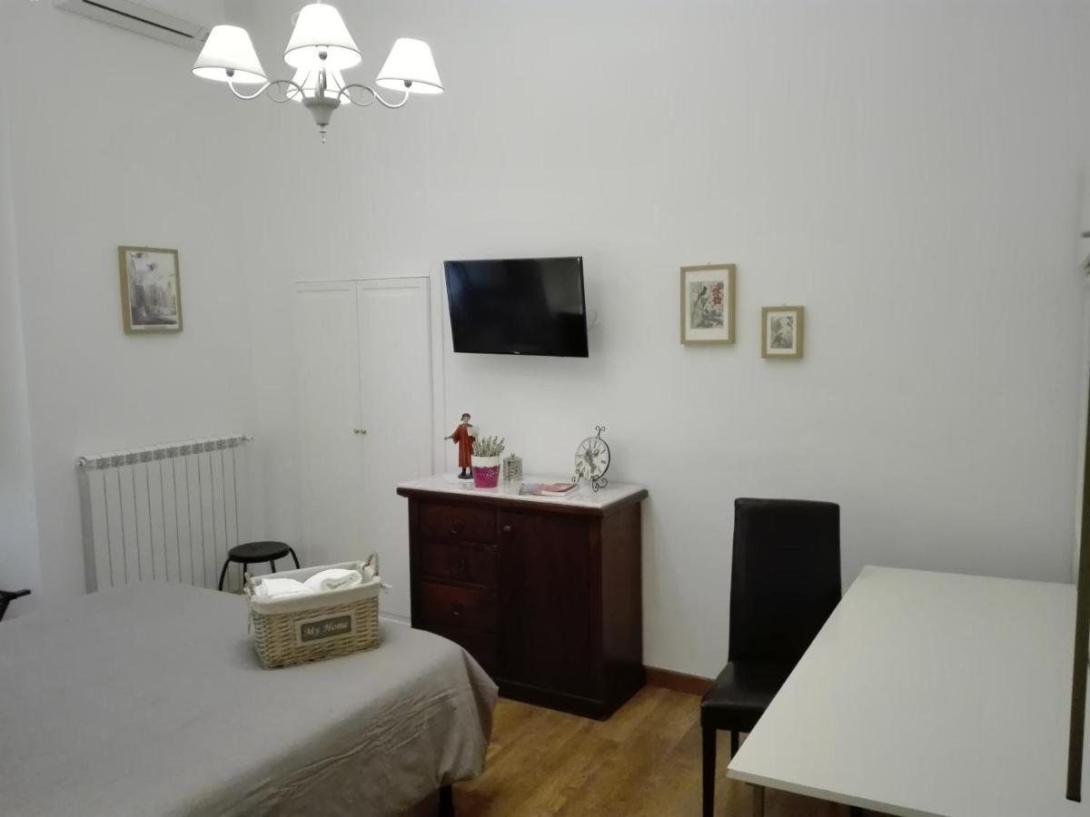 Bed and Breakfast Napoli Pietrasanta Lt Zewnętrze zdjęcie