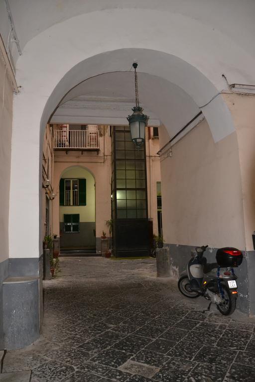 Bed and Breakfast Napoli Pietrasanta Lt Zewnętrze zdjęcie